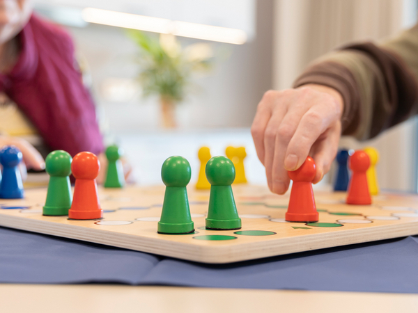 Gemeinsam den Tag verbringen in der Tagespflege - Grafik vom Immanuel Seniorenzentrum Elstal Gemeinsam den Tag verbringen in der Tagespflege - Grafik vom Immanuel Seniorenzentrum Elstal